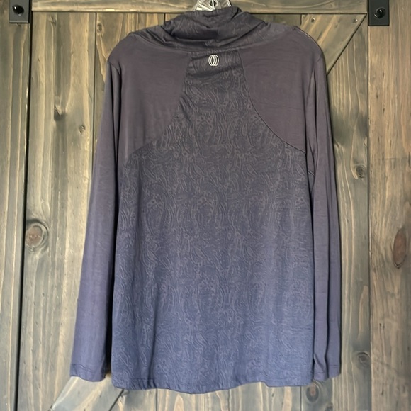 Balance Collection Pullover - Picture 3 of 5